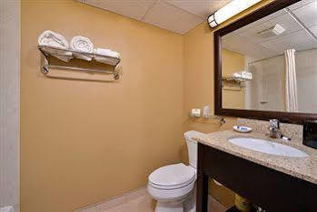 Western Philadelphia South - West Deptford Hotel Thorofare